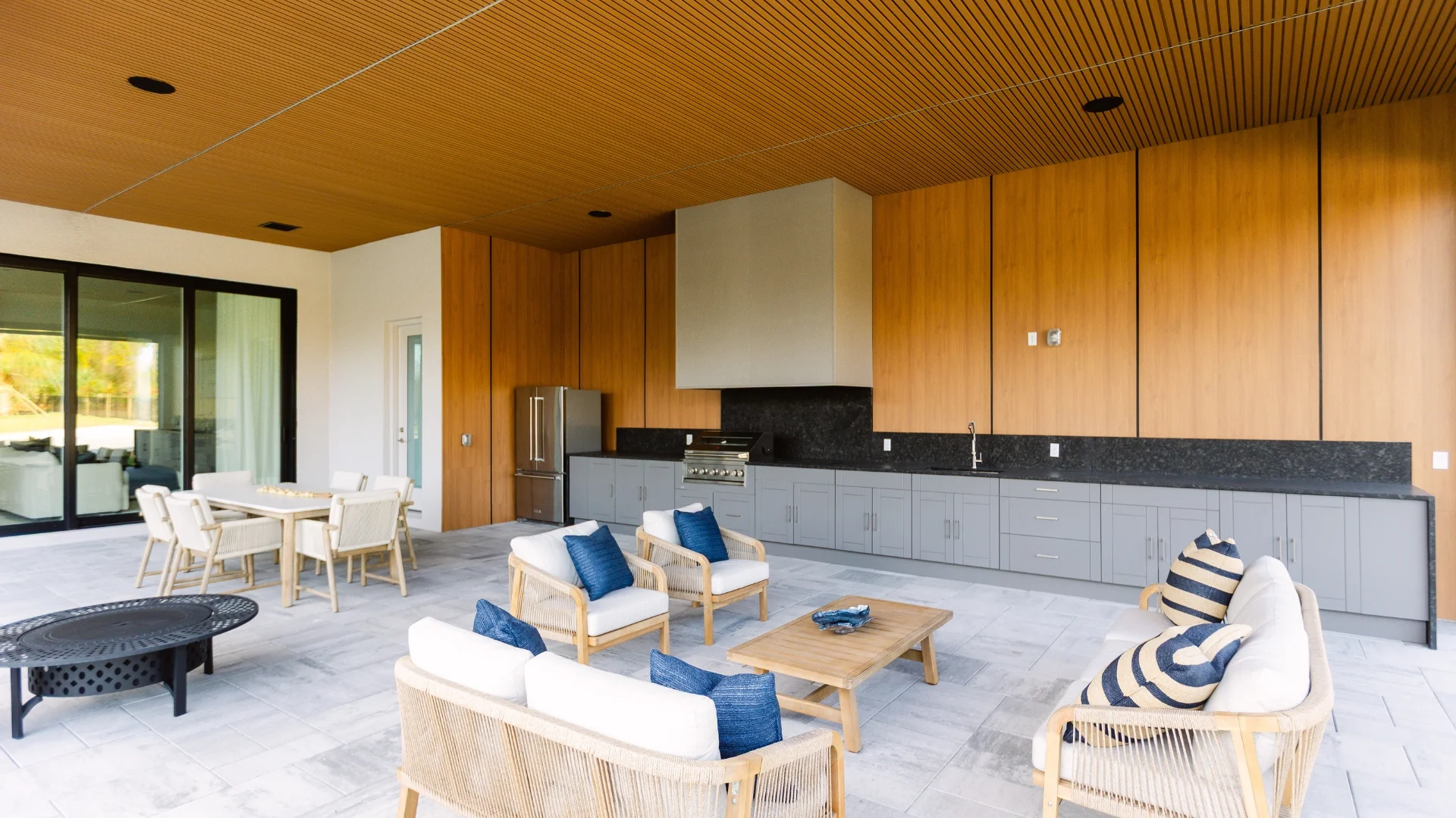 Outdoor Kitchens
