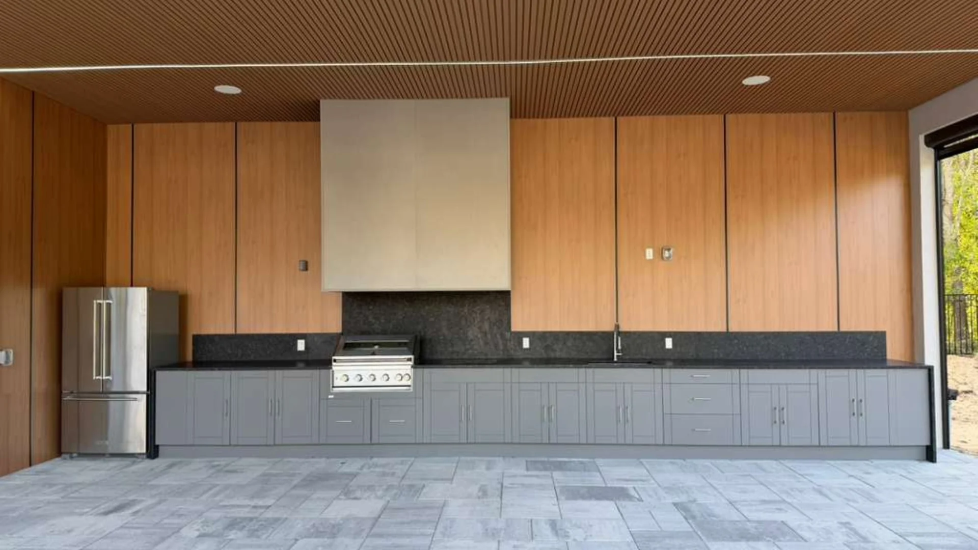 Outdoor Kitchens