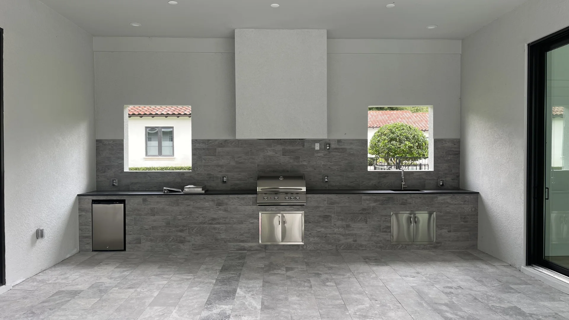 Outdoor Kitchens